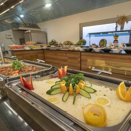 Viva Beach Hotel ماهموتلار المظهر الخارجي الصورة