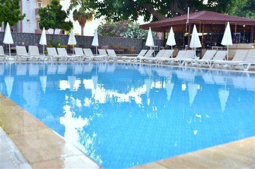 Viva Beach Hotel ماهموتلار المظهر الخارجي الصورة