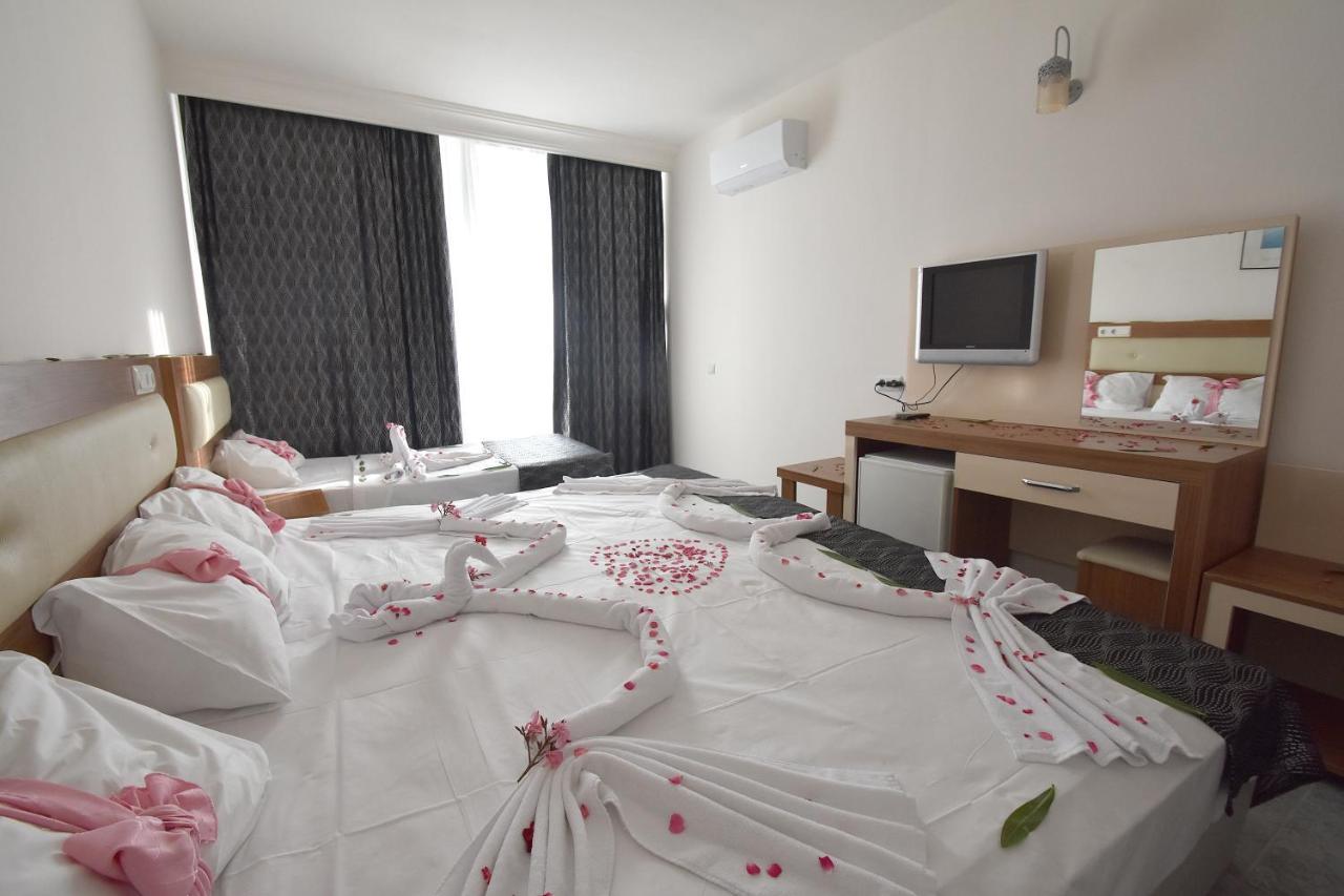 Viva Beach Hotel ماهموتلار المظهر الخارجي الصورة